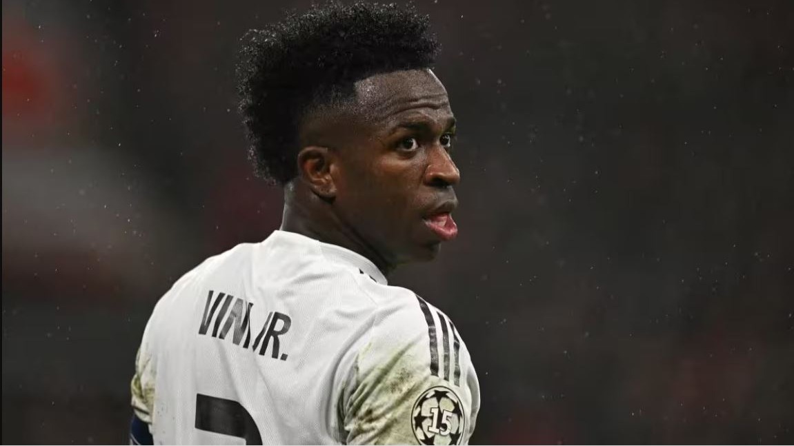 چرخش 180 درجه‌ای وینیسیوس برای تمدید قرارداد با رئال مادرید