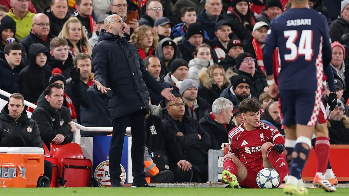 سرمربی آیندهوون: پیروزی برابر لیورپول فراتر از رؤیا بود