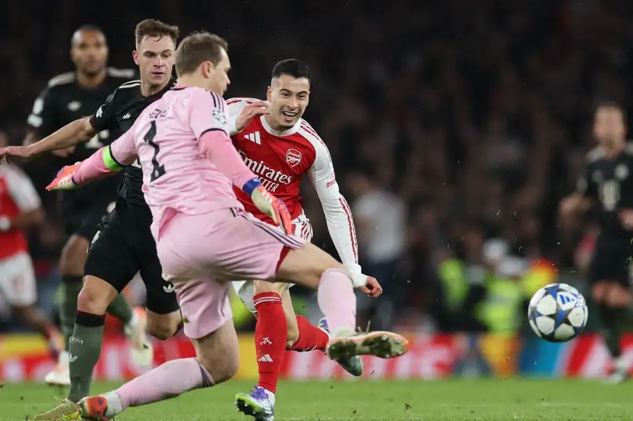 مدیر بایرن مونیخ: خوب شد به آرسنال باختیم!