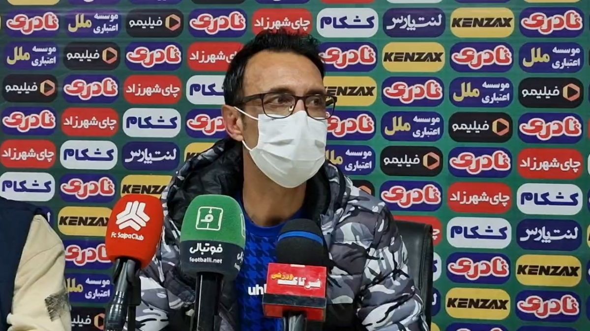 عنایتی: تیمم به اردوی قبل بازی در هتل نرفته بود!