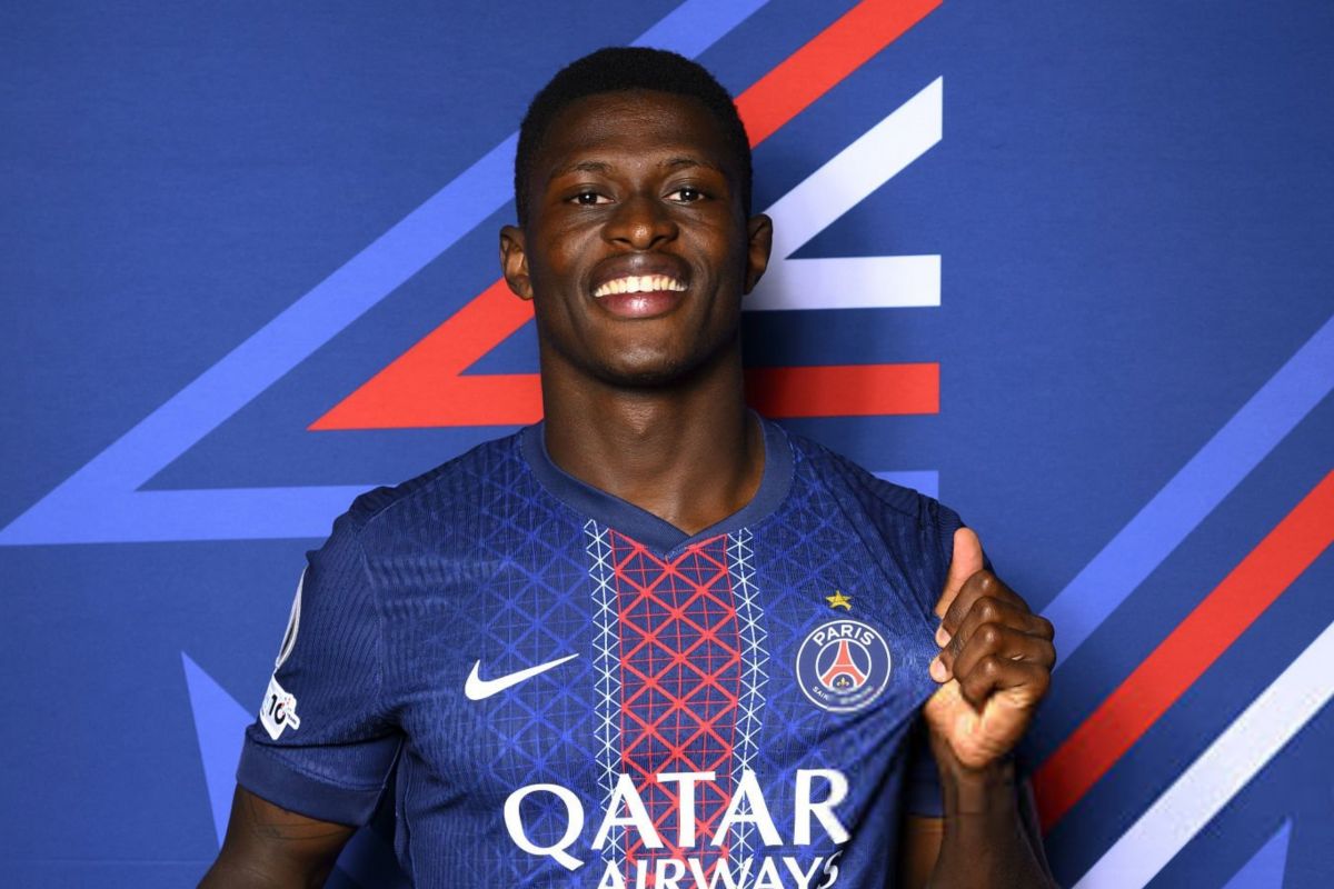 مدافع پاری سن ژرمن مصدوم شد