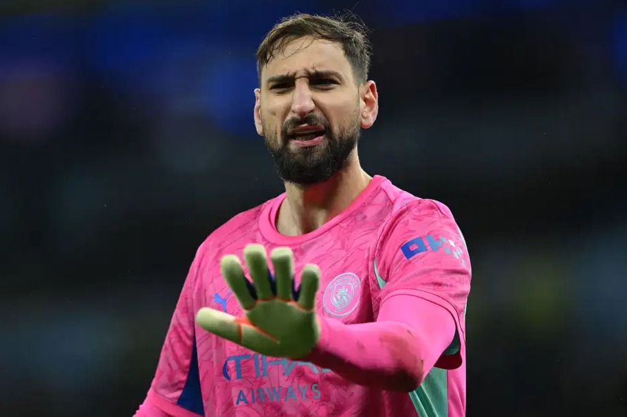 اتهام سرمربی لیدزیونایتد به ستاره منچسترسیتی