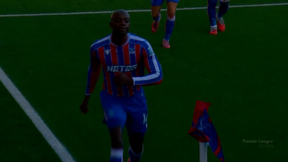 گل اول کریستال پالاس به منچستر یونایتد (ماتتا - پنالتی)