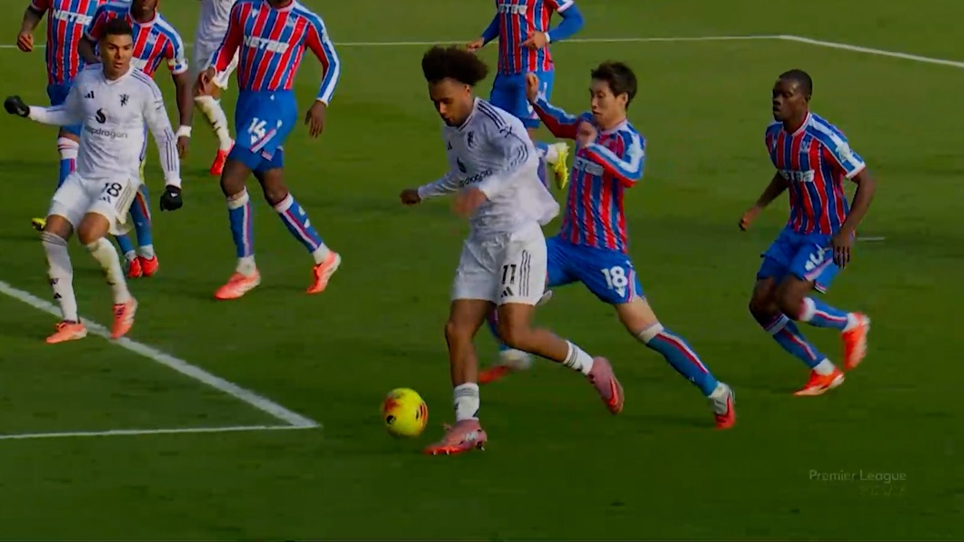 گل اول منچستر یونایتد به کریستال پالاس (زیرکزی)