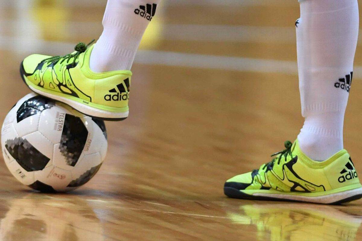 تساوی پردیس قزوین و فولاد زرند ایرانیان در هفته شانزدهم لیگ برتر فوتسال