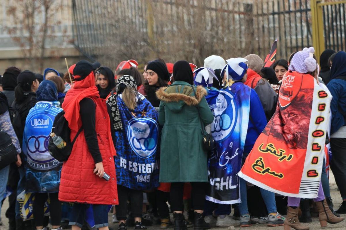 برگزاری دربی 106 با حضور هواداران خانم