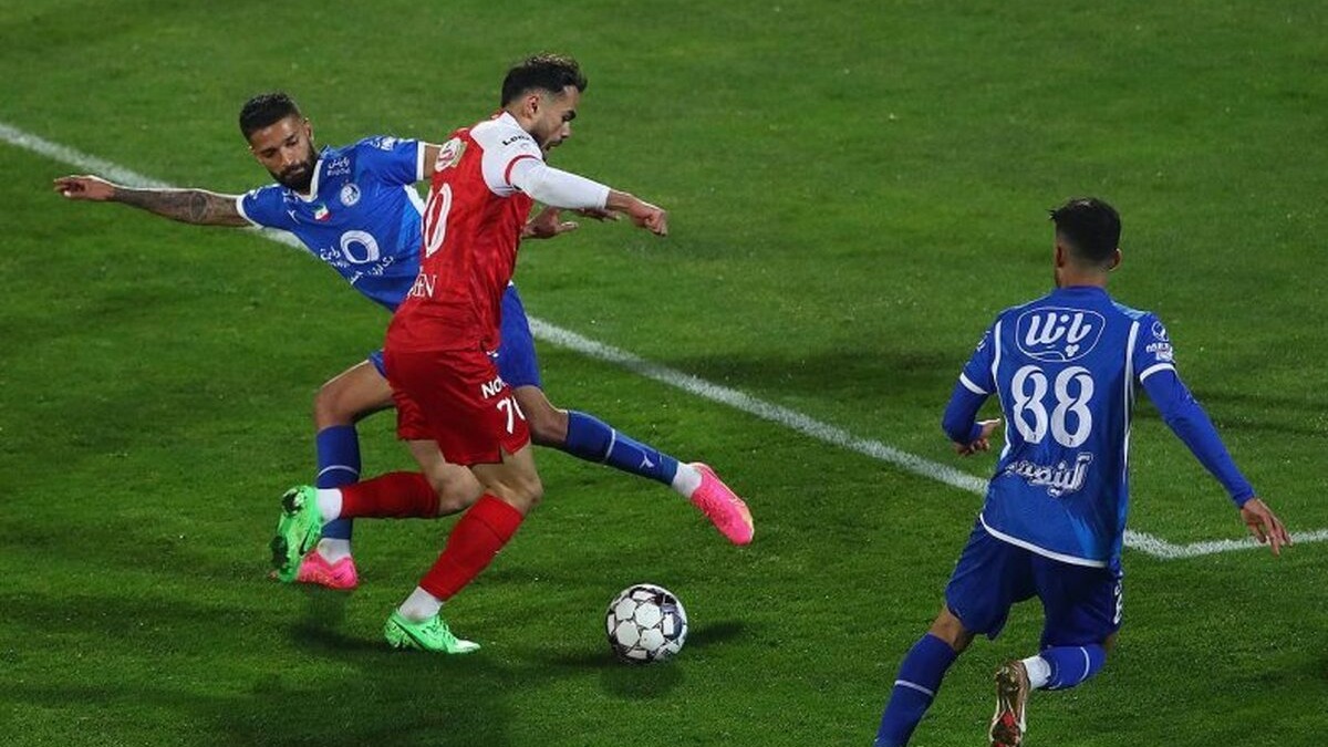 هاشم بیک زاده: صالح و رامین می توانند اورونوف را کنترل کنند