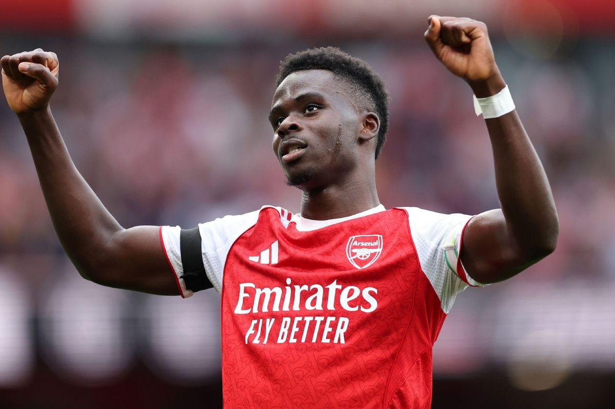 کفش خاص و زیبای نیوبالانس، طراحی شده توسط ستاره آرسنال