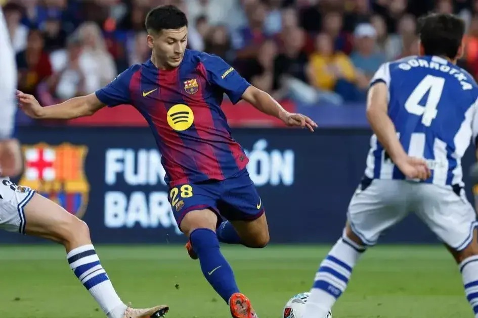 خرید جدید بارسلونا که فلیک به او بیتوجه است