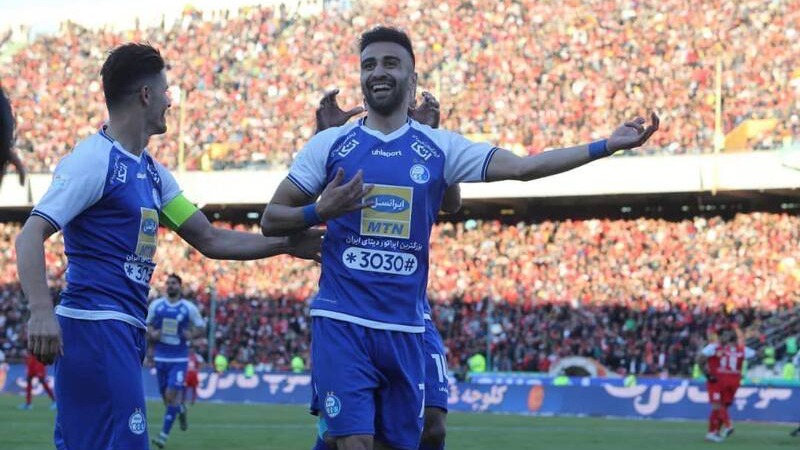 پرسپولیس 2-2 استقلال (گلزنی بشار، دبل ارسلان)