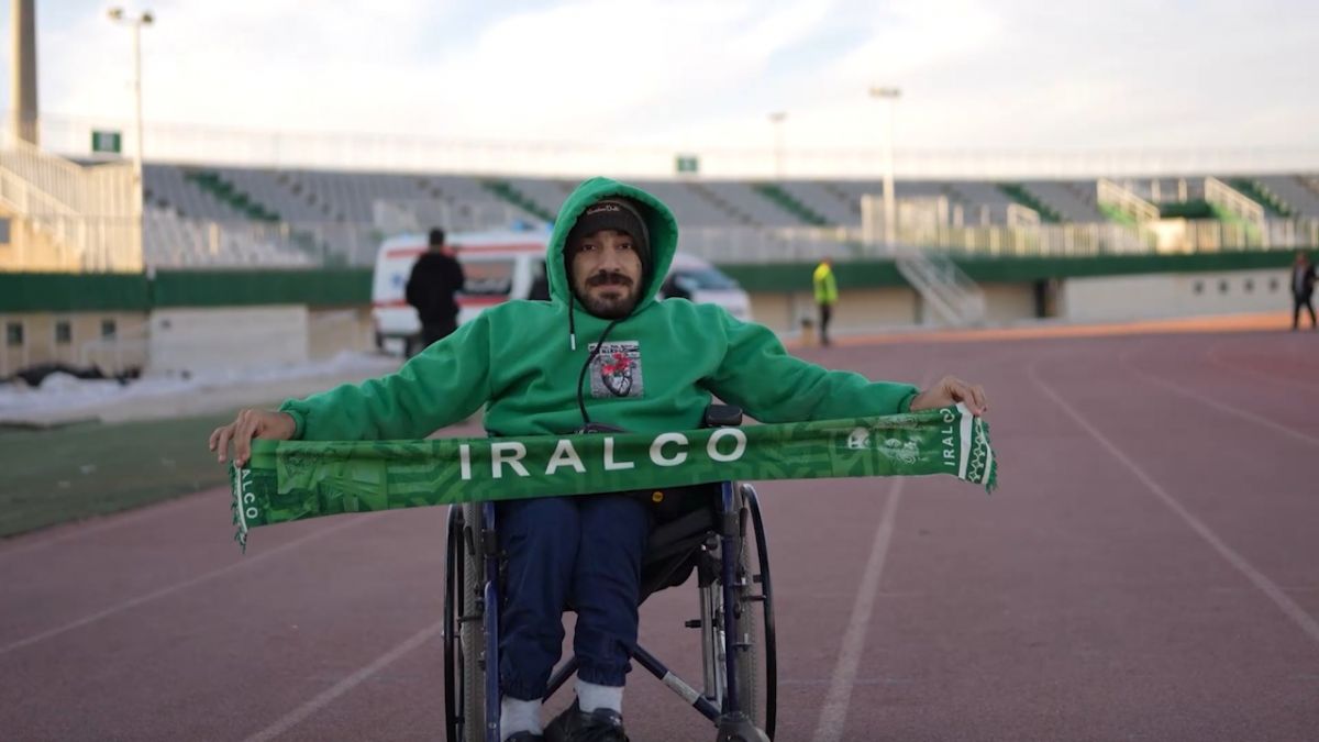 هواداران توانخواه آلومینیوم چشم‌انتظار موفقیت تیم در بازی آینده