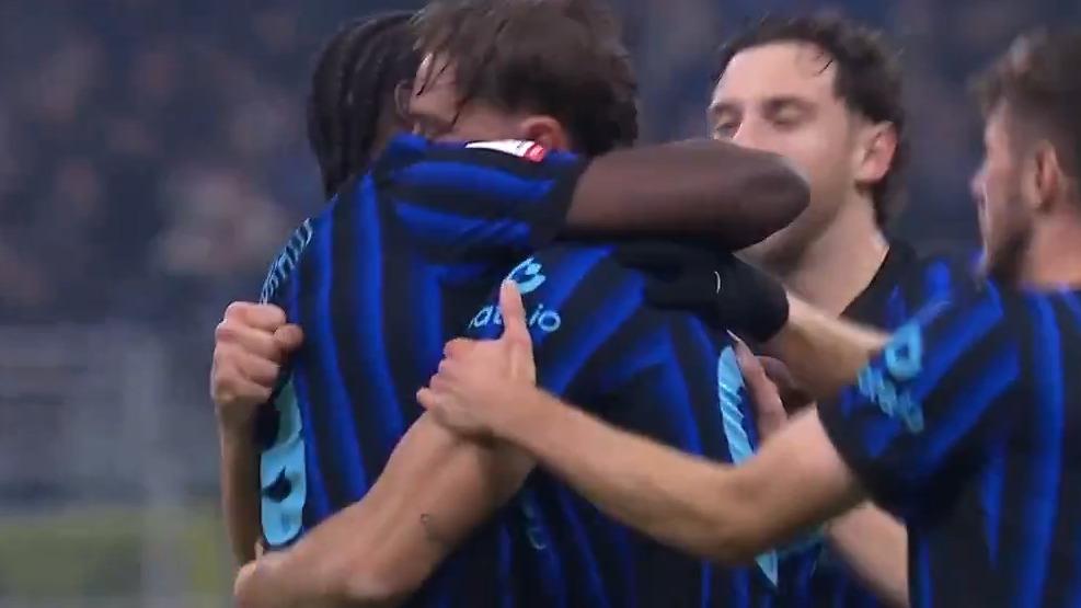 گل دوم اینتر به ونتزیا (اسپوسیتو)