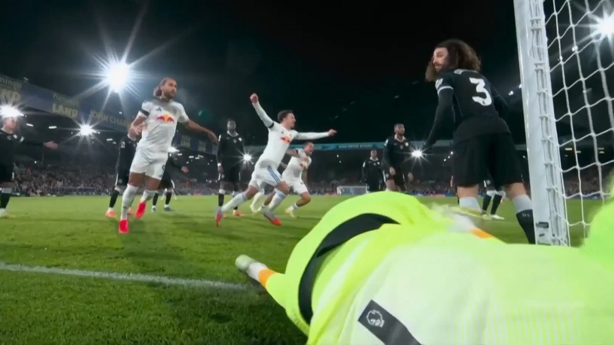 گل اول لیدزیونایتد به چلسی (بیجول)