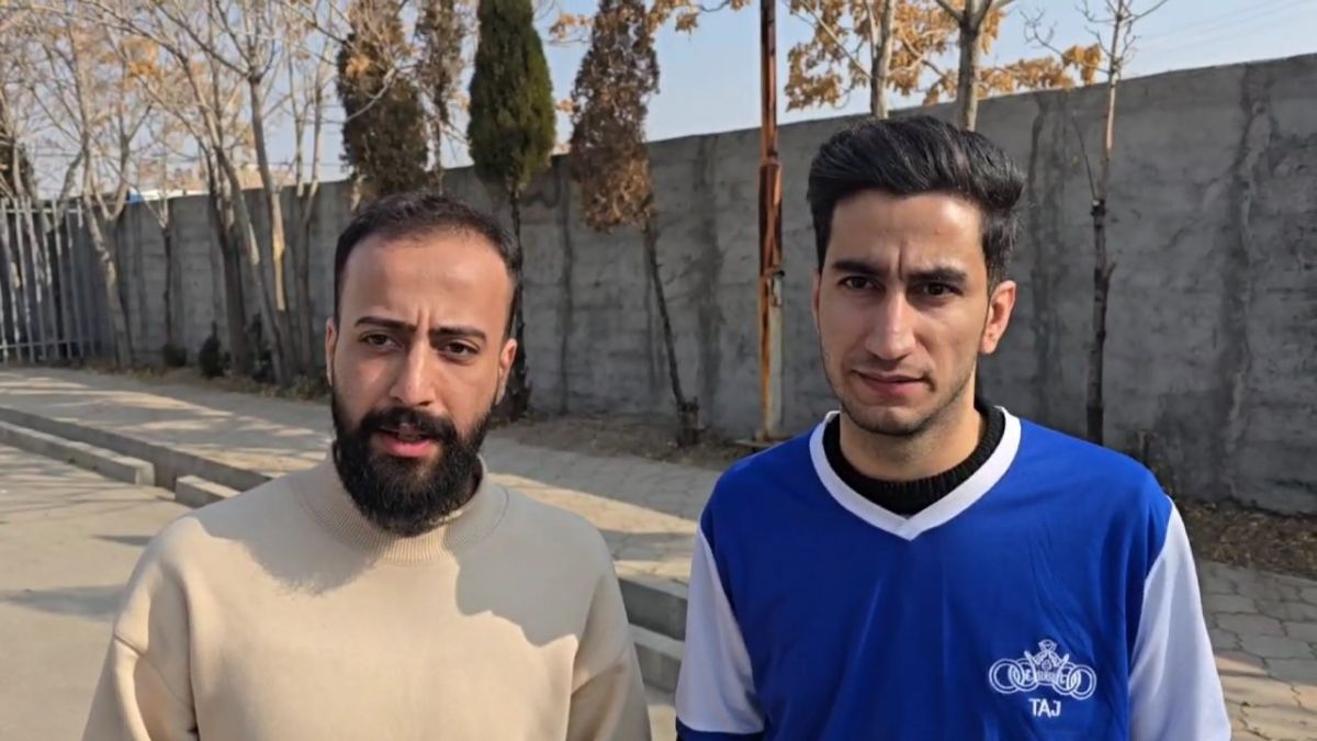 انتقاد شدید هواداران استقلال از برگزاری بازی دربی در خارج از تهران