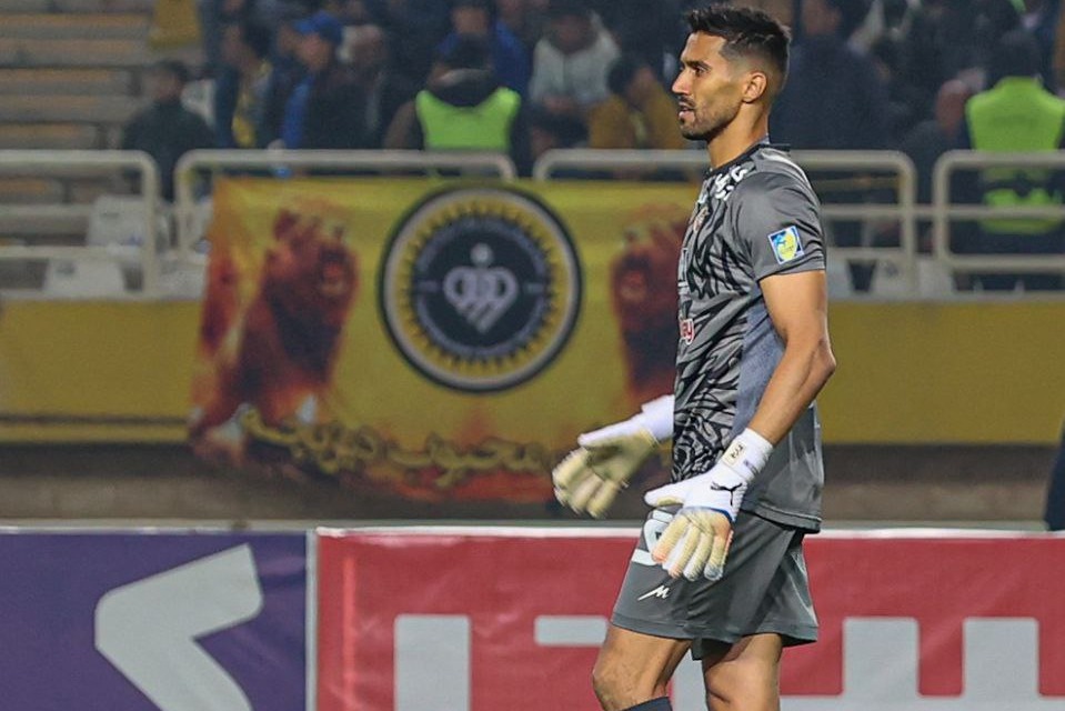 حسینی تا اطلاع ثانوی فیکس است