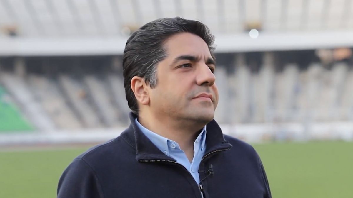 محمدعلی ثابت‌قدم: چمن ورزشگاه آزادی هیبریدی خواهد شد