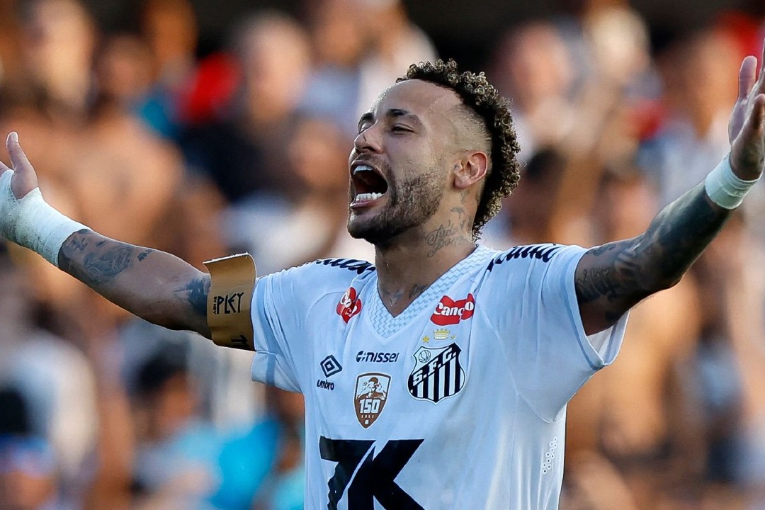 نیمار و نجات به موقع عشق قدیمیاش؛ سانتوس در سریآ ماندنی شد