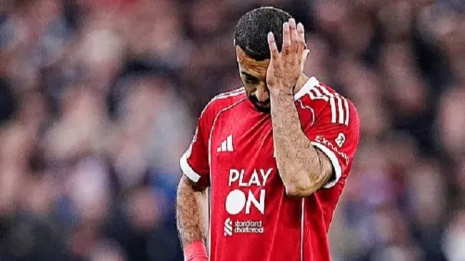 رسمی؛ صلاح از فهرست لیورپول خط خورد