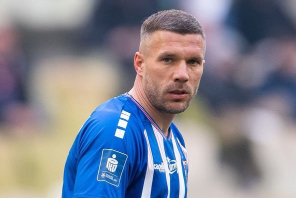 پودولسکی: خوشحالم که هنوز در 40 سالگی بازی میکنم