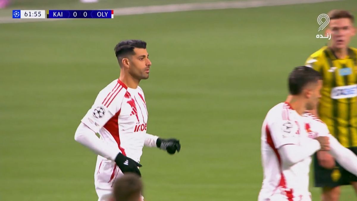 مهدی طارمی برای المپیاکوس مقابل غیرت به زمین آمد