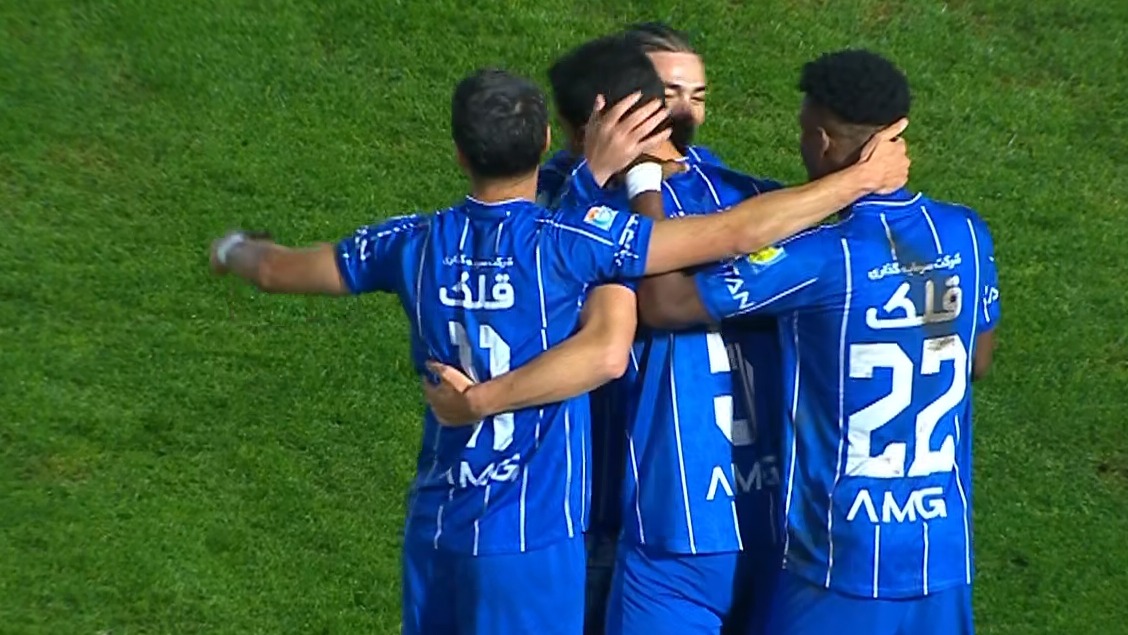 گل اول استقلال به ملوان (آشورماتوف)