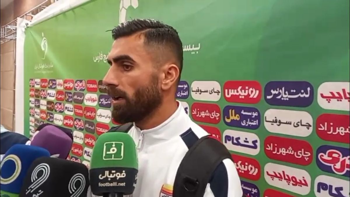 سینا اسدبیگی هافبک فولاد: اخراج من سختگیرانه بود