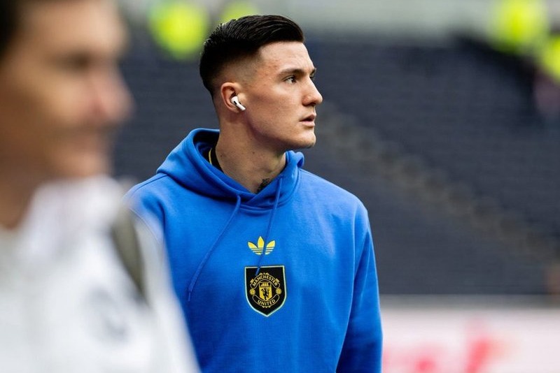 زمان بازگشت مهاجم اسوونیایی منچستر یونایتد به میادین