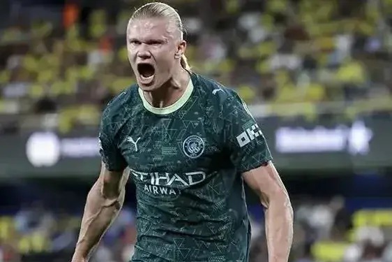 طعنهای که هالند به کاراگر زد