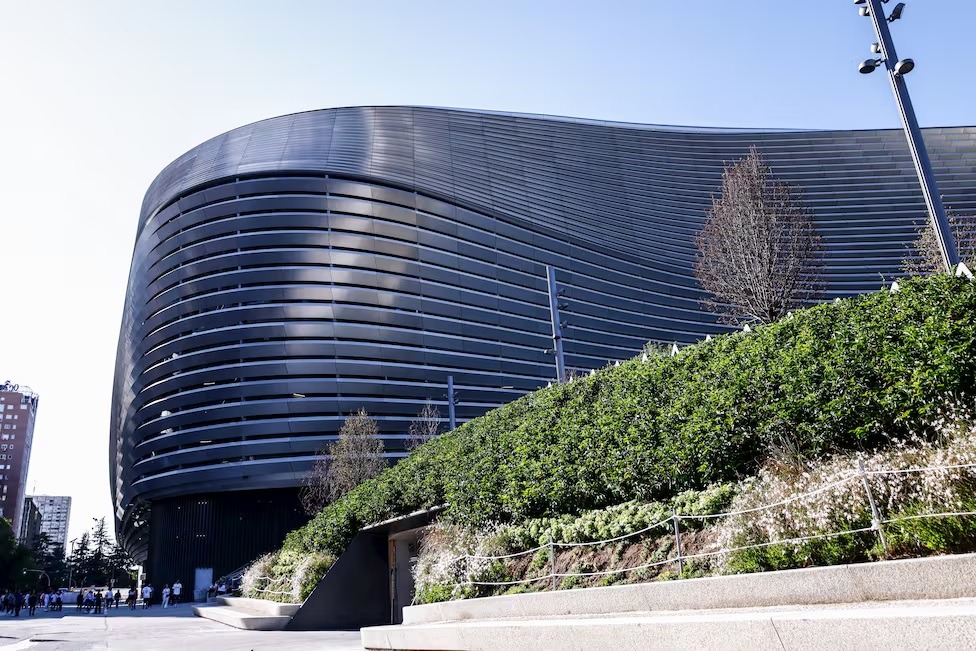 ضدگلوله و ضد آتش شدن درهای ورزشگاه برنابئو