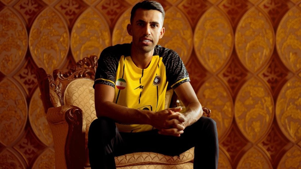 صحبتهای آرش رضاوند بازیکن سپاهان درباره وضعیت و شرایط تیم