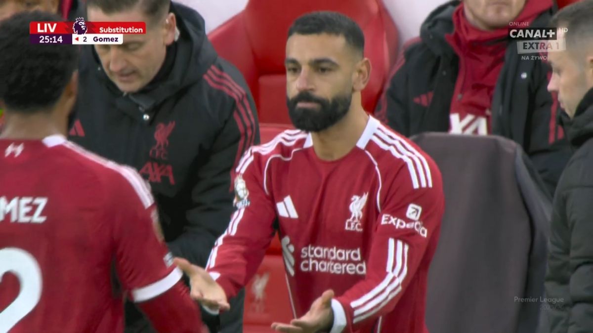 محمد صلاح در میان تشویق هواداران جانشین گومز شد