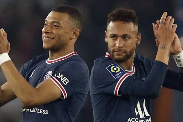 پرده برداری تیاگو سیلوا از اختلافی که میان امباپه و نیمار بود