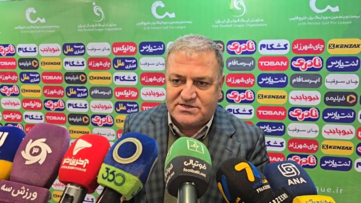 رجاییان: یک اشتباه ما تبدیل به گل ما شد، مبارکشان باشد!