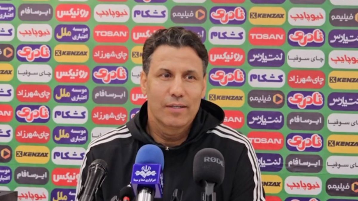 نشست خبری مهدی تارتار سرمربی گل گهر پیش از بازی با مس رفسنجان