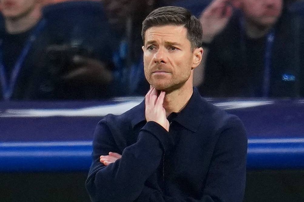 حمایت بازیکنان رئال مادرید از آلونسو بعد از برد مقابل آلاوس