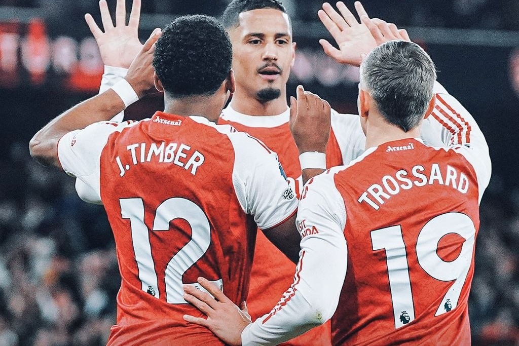 امارات، قلعه تسخیرناپذیر توپچیها