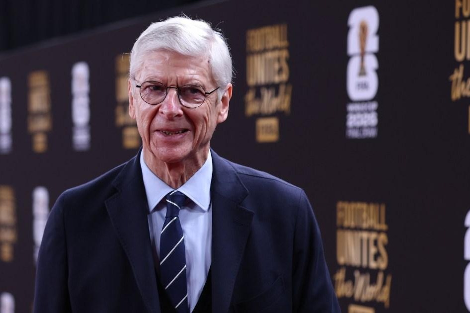 آرسن ونگر با اطمینان کامل از قهرمان این فصل لیگ جزیره نام برد