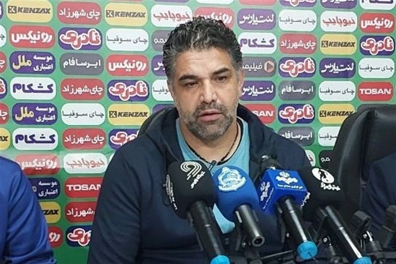 قربانی: برخی افراد با ایجاد هجمه و فشار به تیمم لطمه می‌زنند