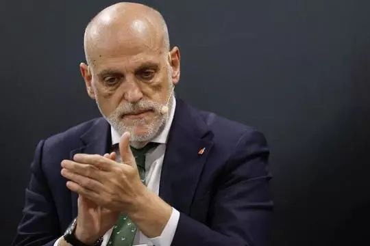 حمله دوباره تباس به پرز: او به دنبال نمایش است