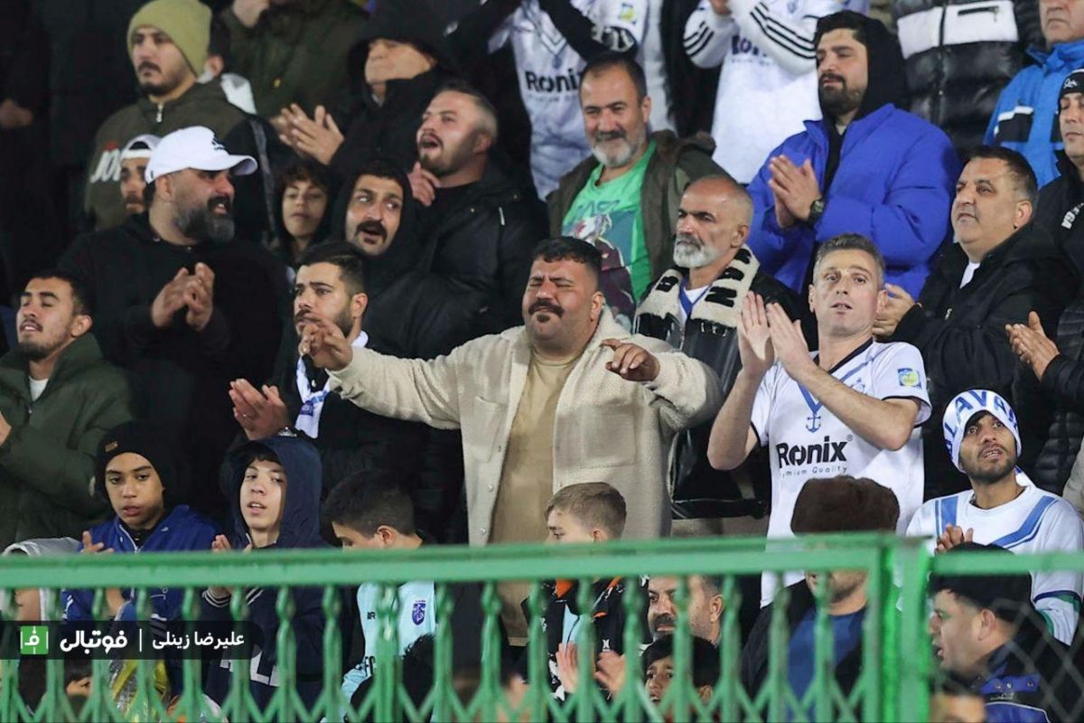 تکرار تاریخ پس از ۲۳ سال؛ وقتی انزلیچیها علیه صالحنیا شعار دادند