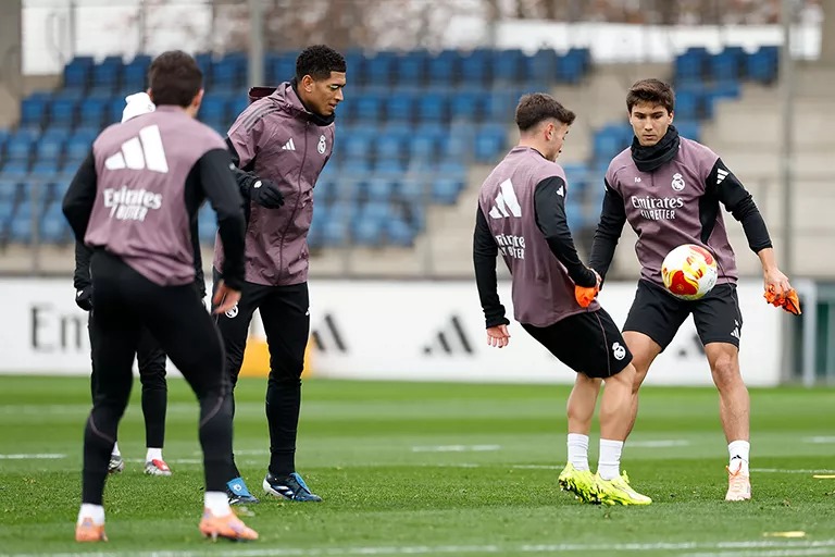 مدیران رئال مادرید، ترکیب تیم را کامل میدانند