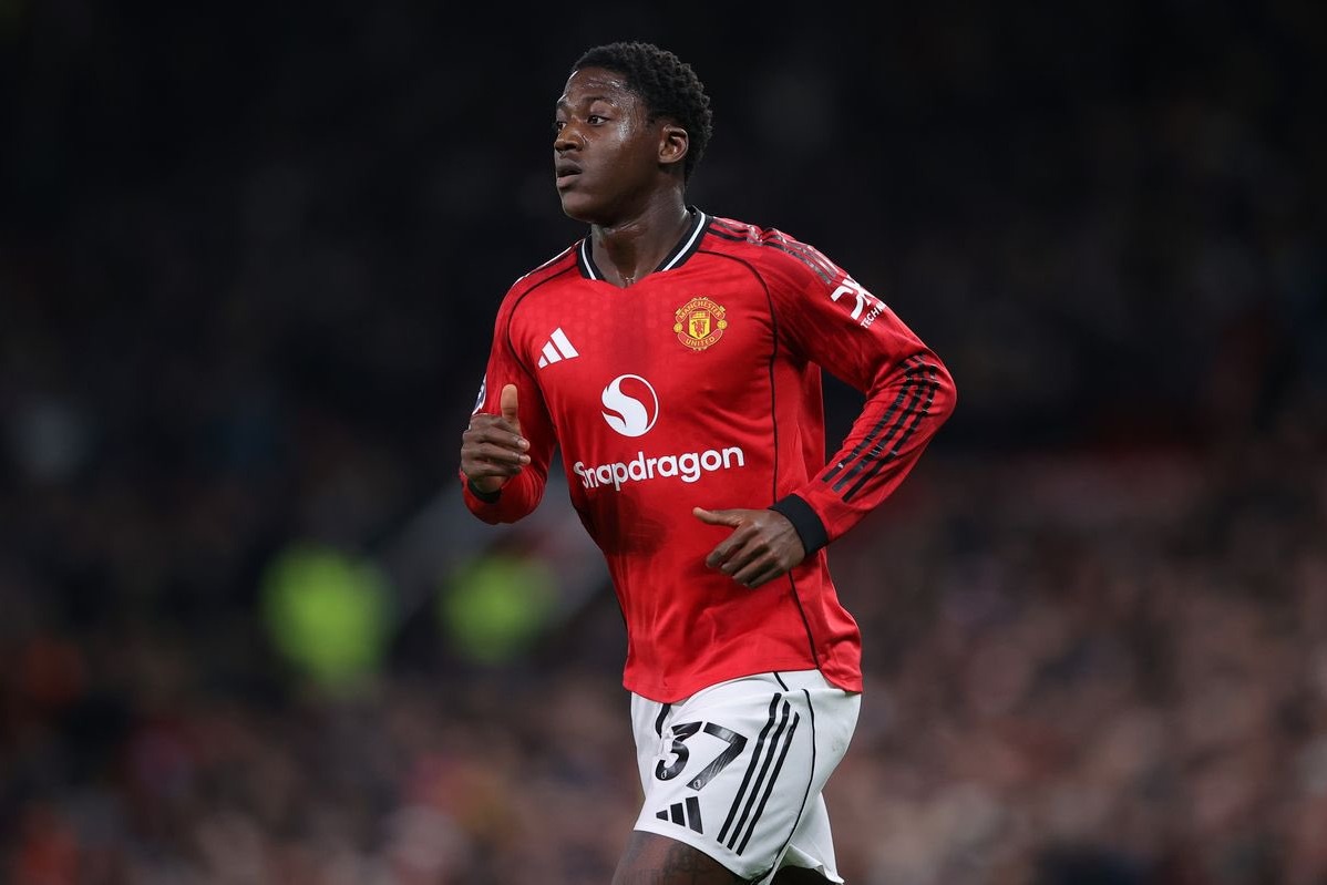 منچستر یونایتد در چه صورت ستارهاش را میفروشد؟