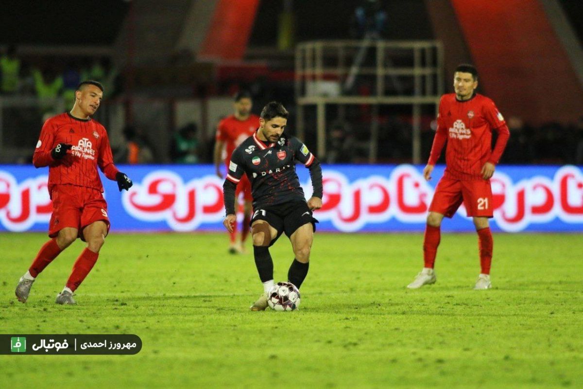 عمری هدیه فرجی را باز نکرده، پس فرستاد! (ویدیو)