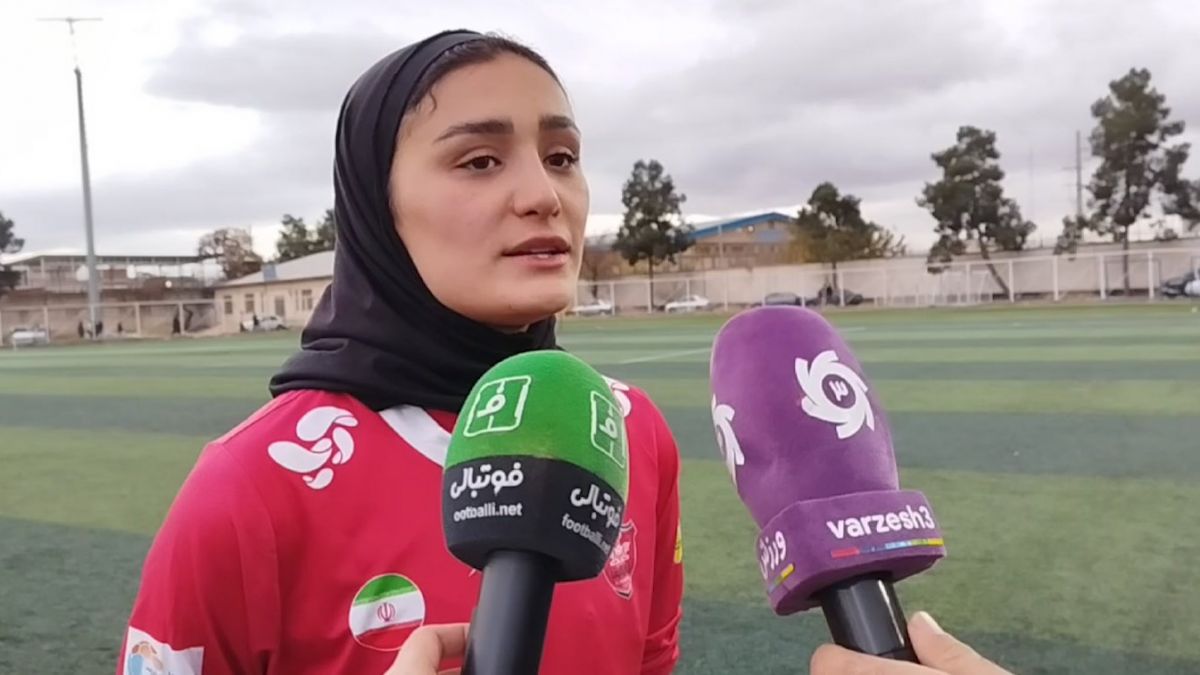 صحبت‌های زینب عباسپور بازیکن تیم فوتبال بانوان پرسپولیس بعد از بازی با فراایساتیس