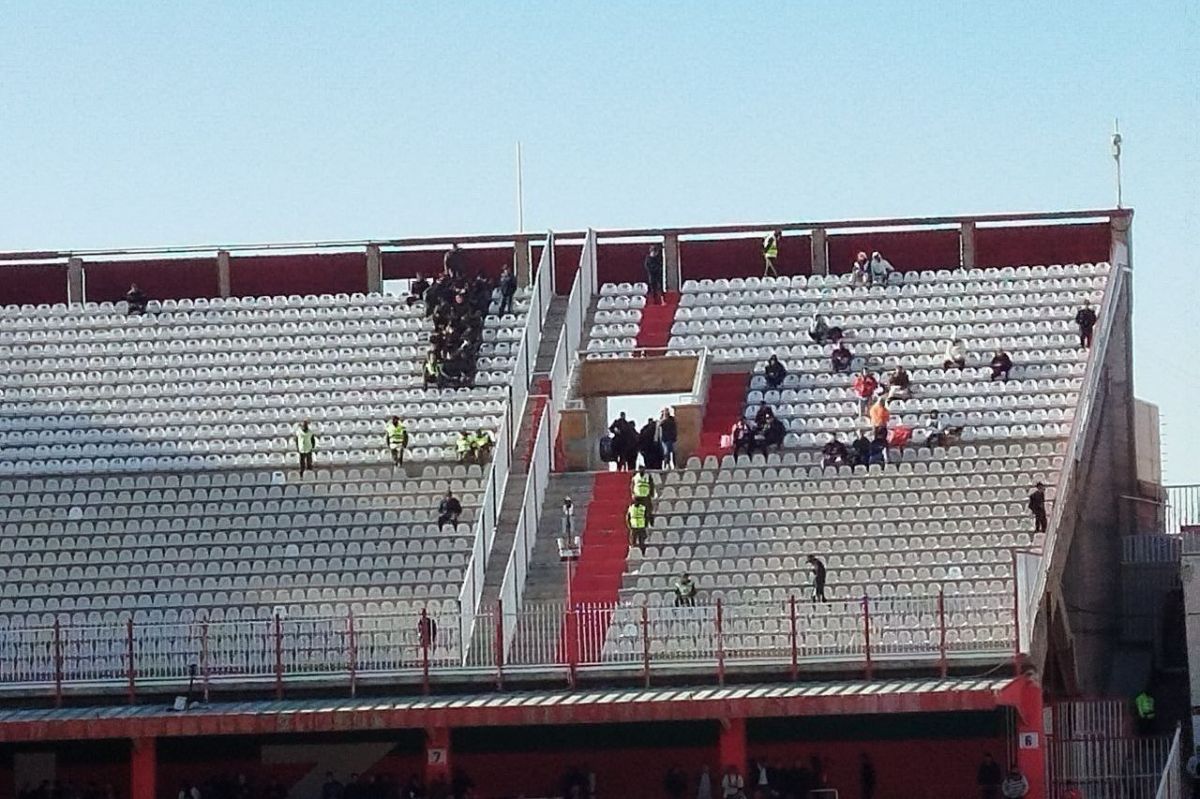 تنها سکوی آرام یادگار امام؛ پرسپولیسی‌ها در سکوت رفتند