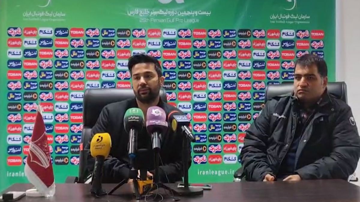 نشست خبری شهاب زندی مدیرعامل نساجی با خبرنگاران