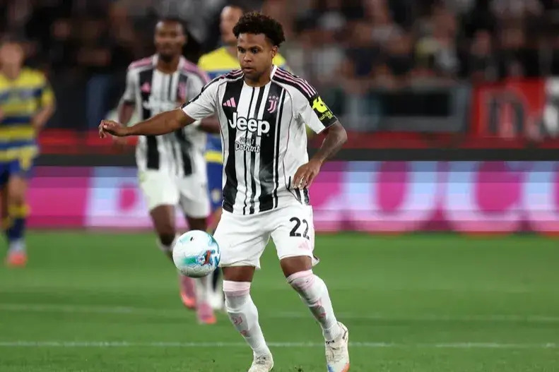 رقابت دو تیم ایتالیایی برای جذب بازیکن یوونتوس