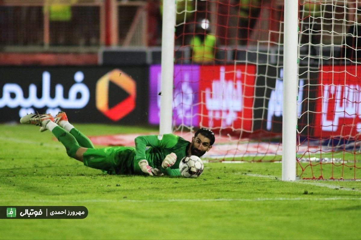 بیرانوند: مثل دروازه‌بان پاری‌سن‌ژرمن پنالتی گرفتم!