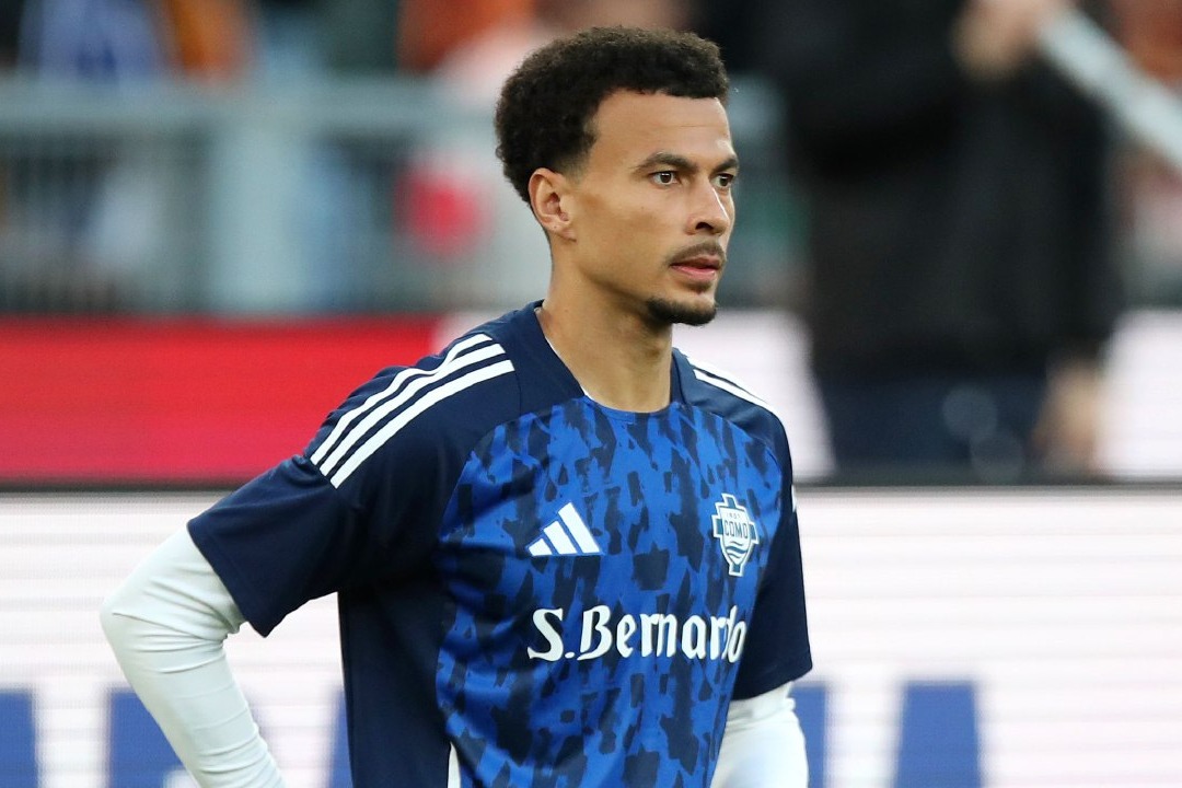 میل ستاره خاموش شده انگلیسی برای بازگشت به مستطیل سبز