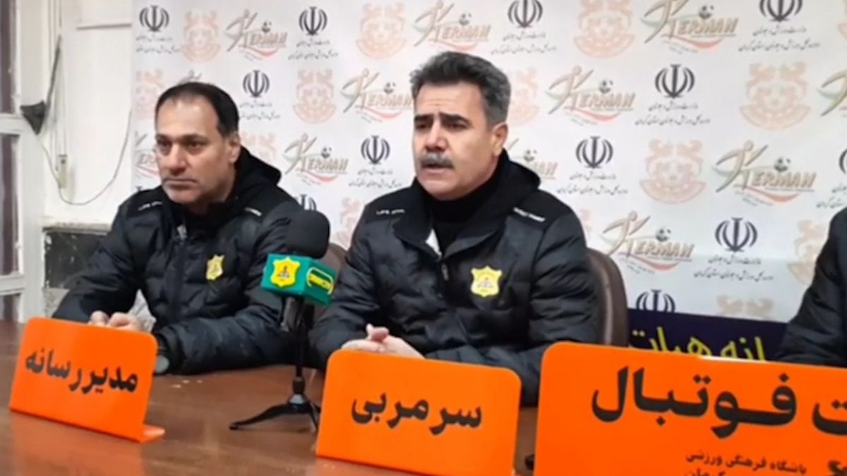 نشست خبری بعد از بازی مس کرمان - صنعت نفت